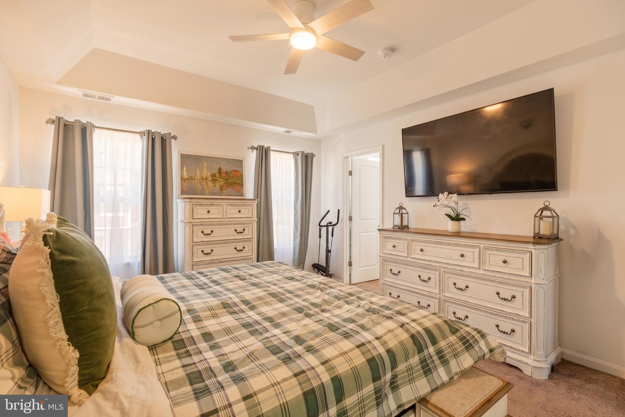 THE VILLAGES OF STEEPLECHASE - Residential