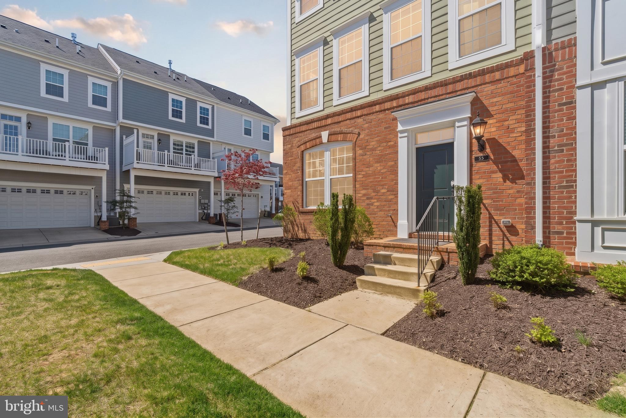 THE VILLAGES OF STEEPLECHASE - Residential