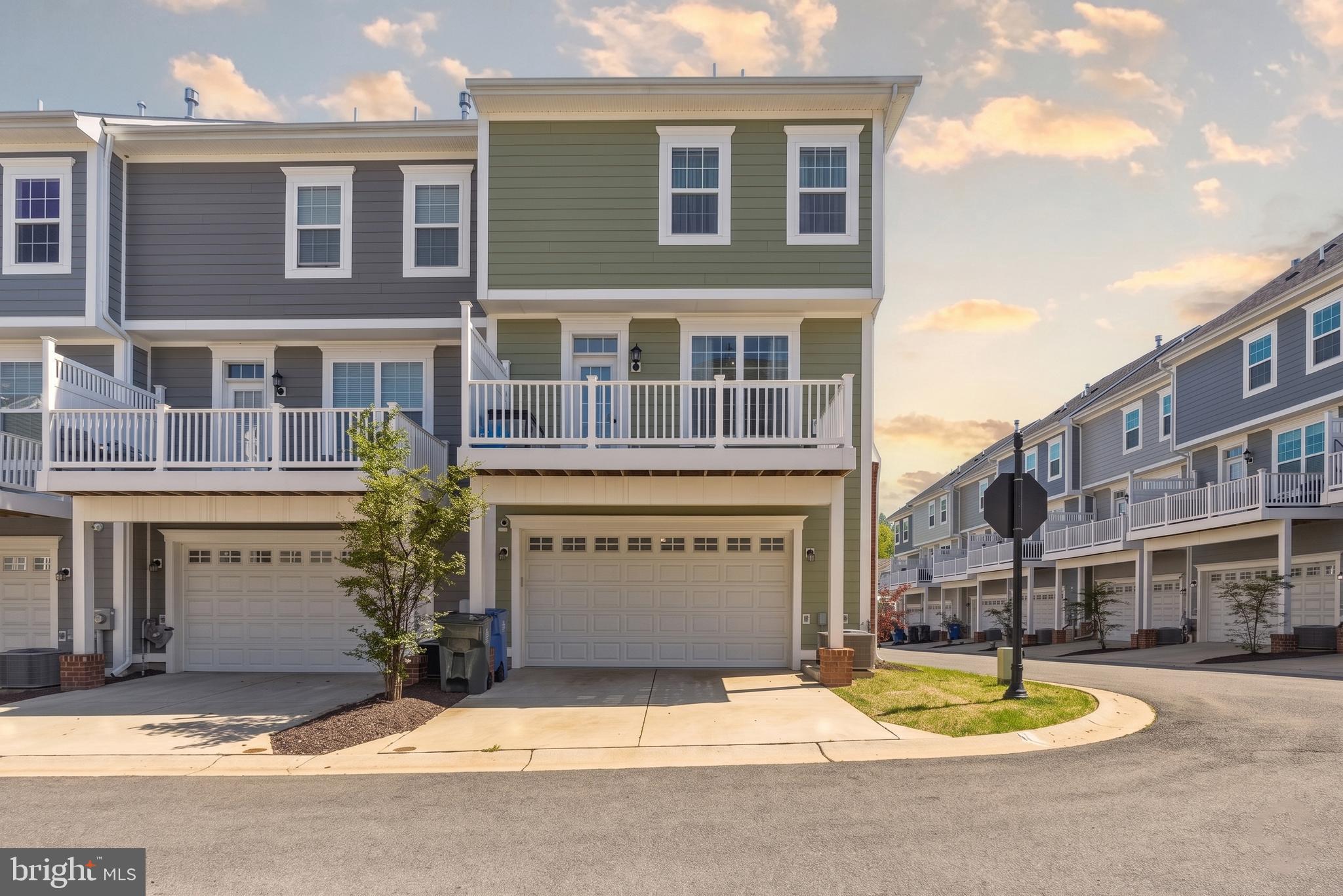 THE VILLAGES OF STEEPLECHASE - Residential