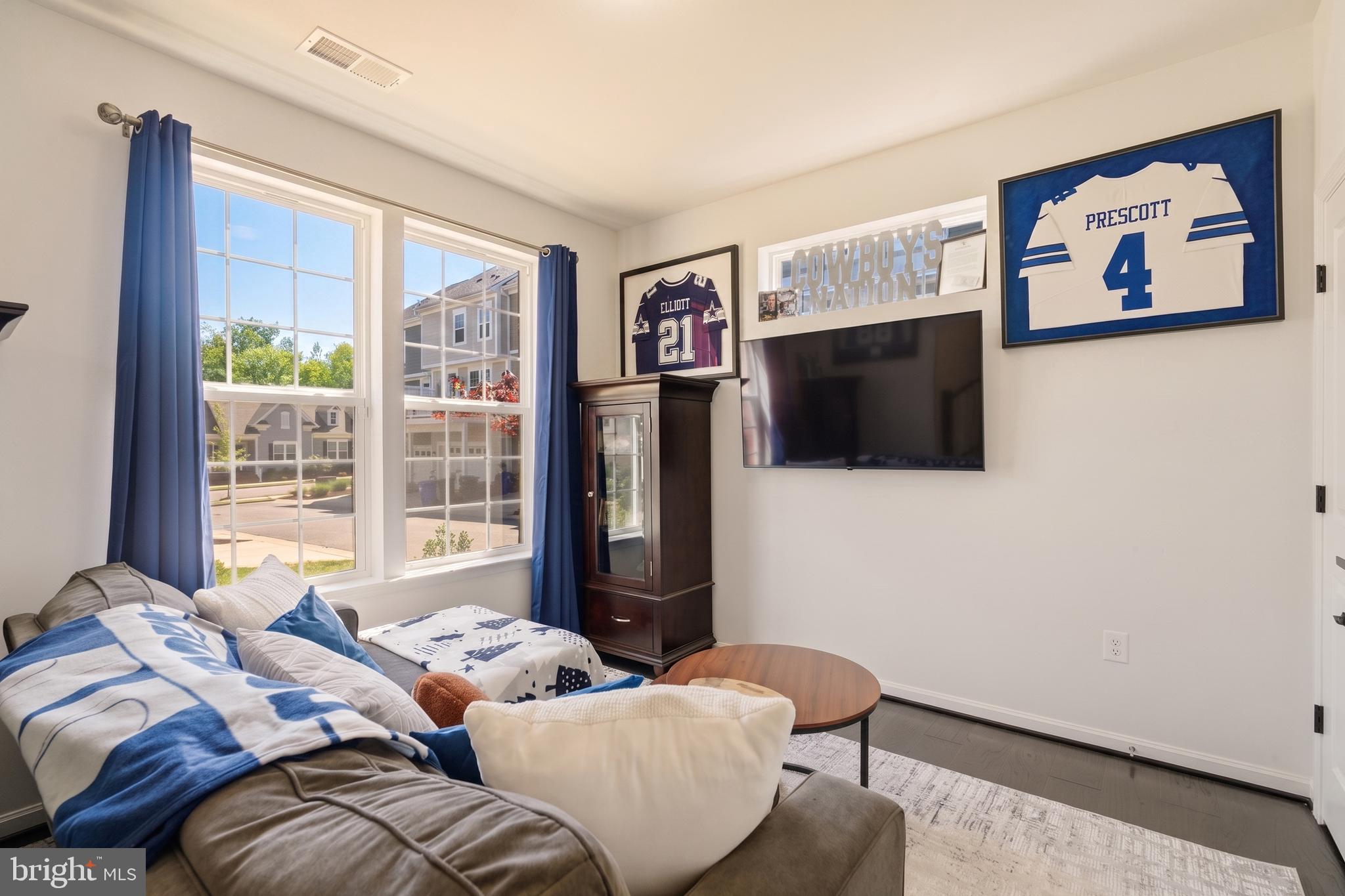 THE VILLAGES OF STEEPLECHASE - Residential