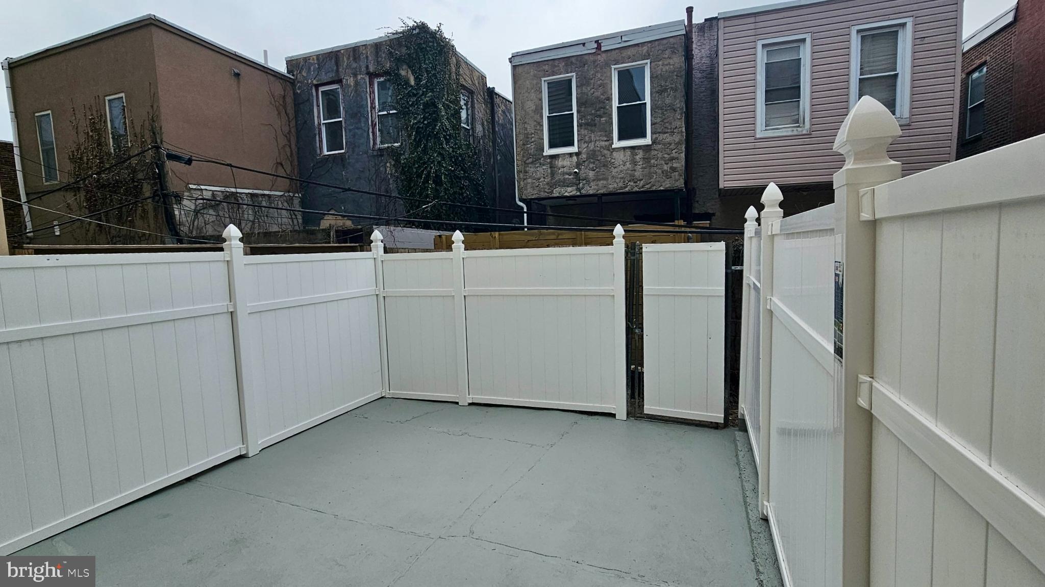 POINT BREEZE - Residential