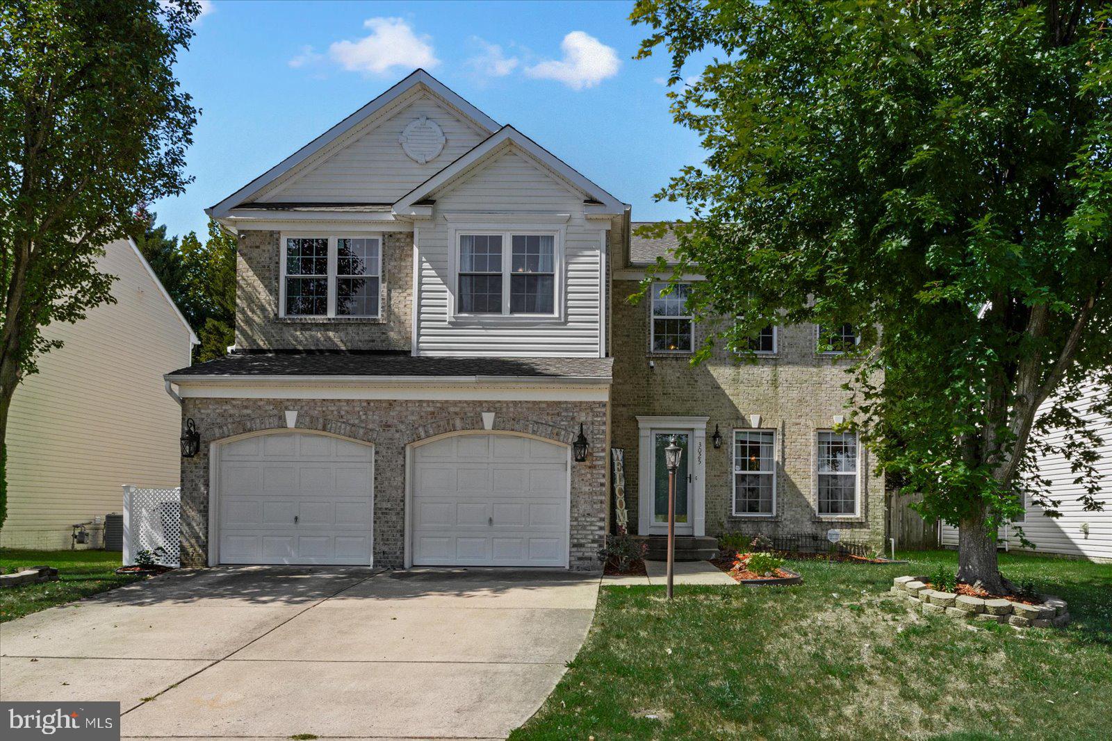 3025 SASSAFRAS TREE COURT