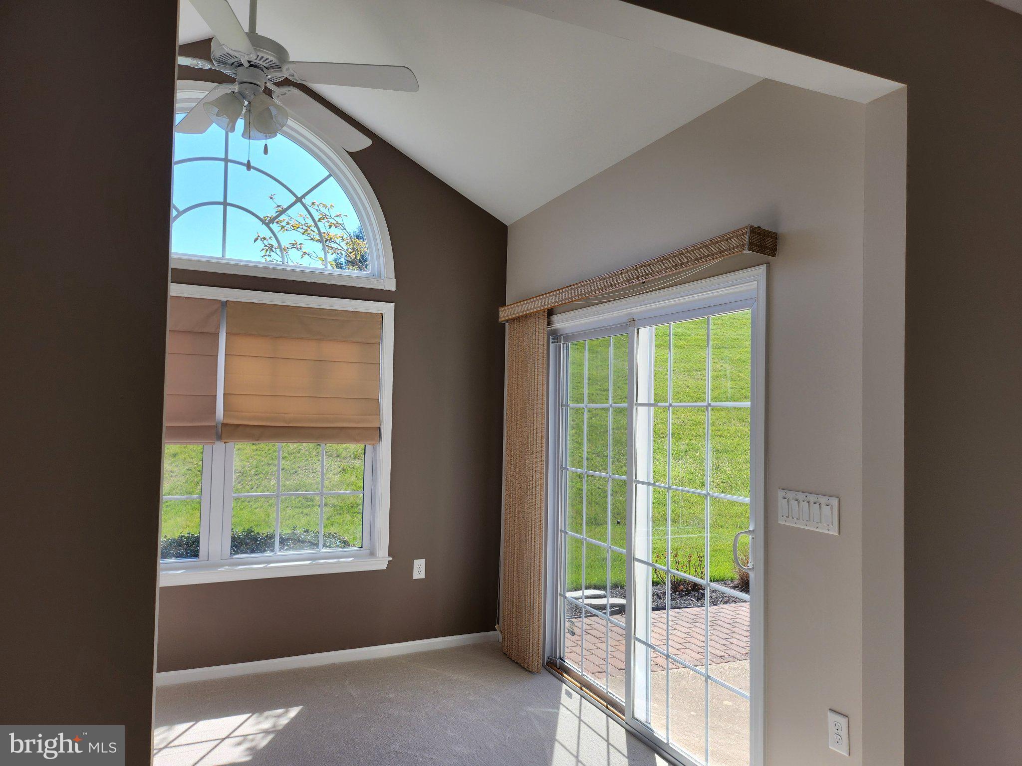 LIBERTY HILL - Residential