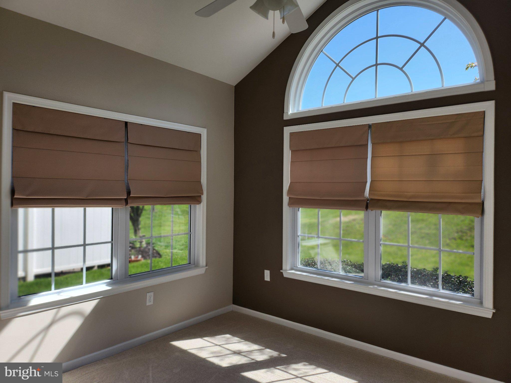 LIBERTY HILL - Residential