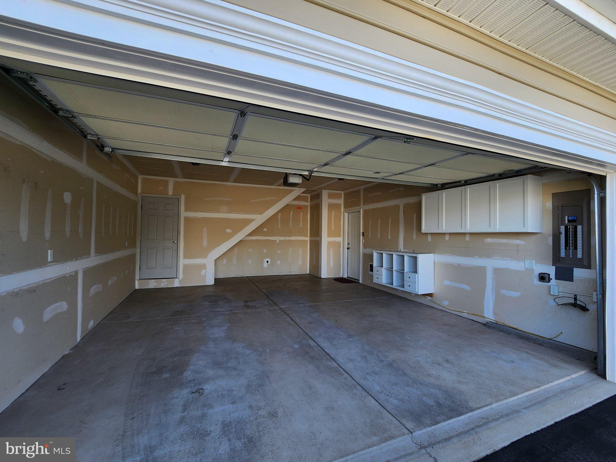 LIBERTY HILL - Residential