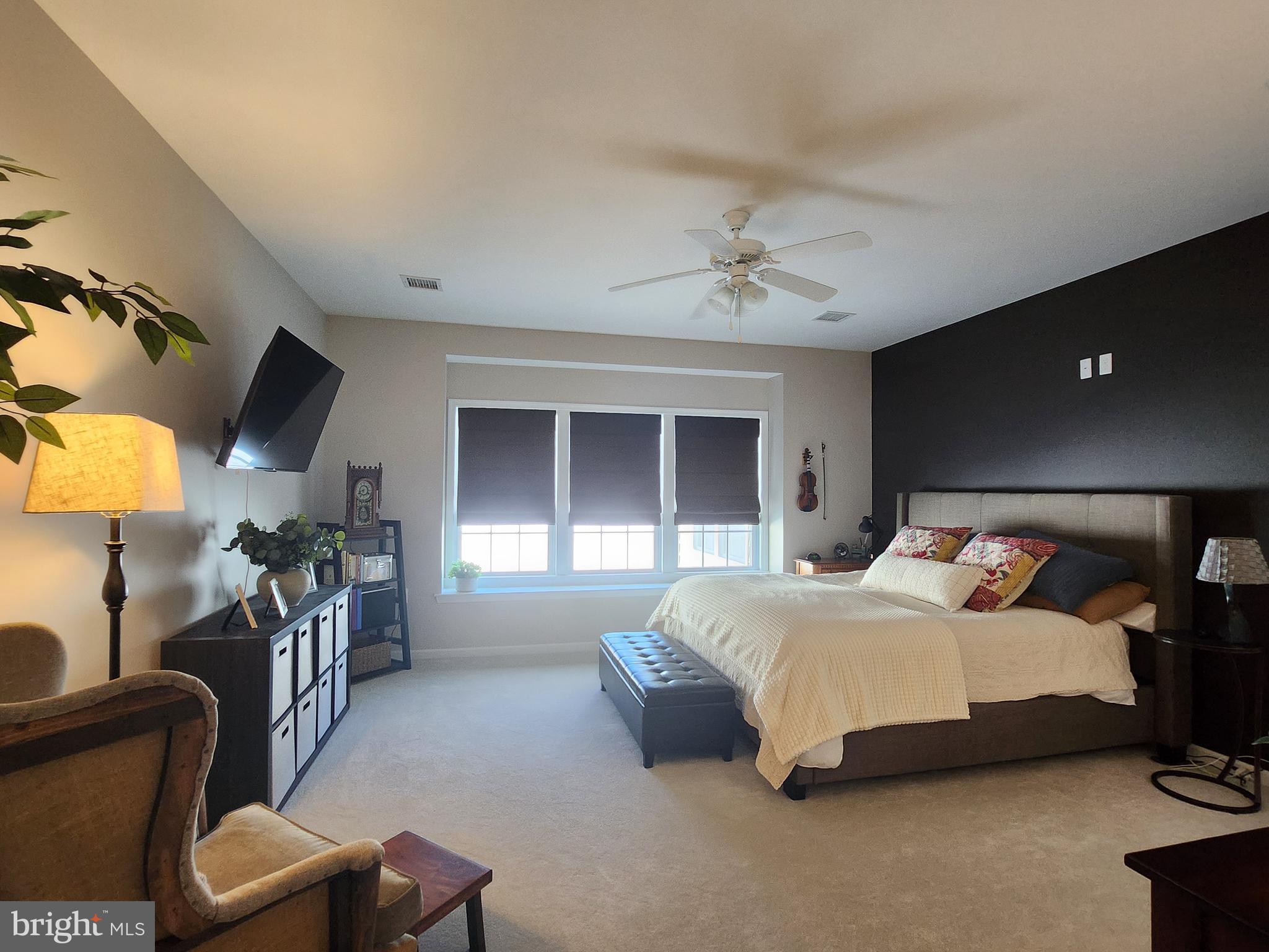 LIBERTY HILL - Residential