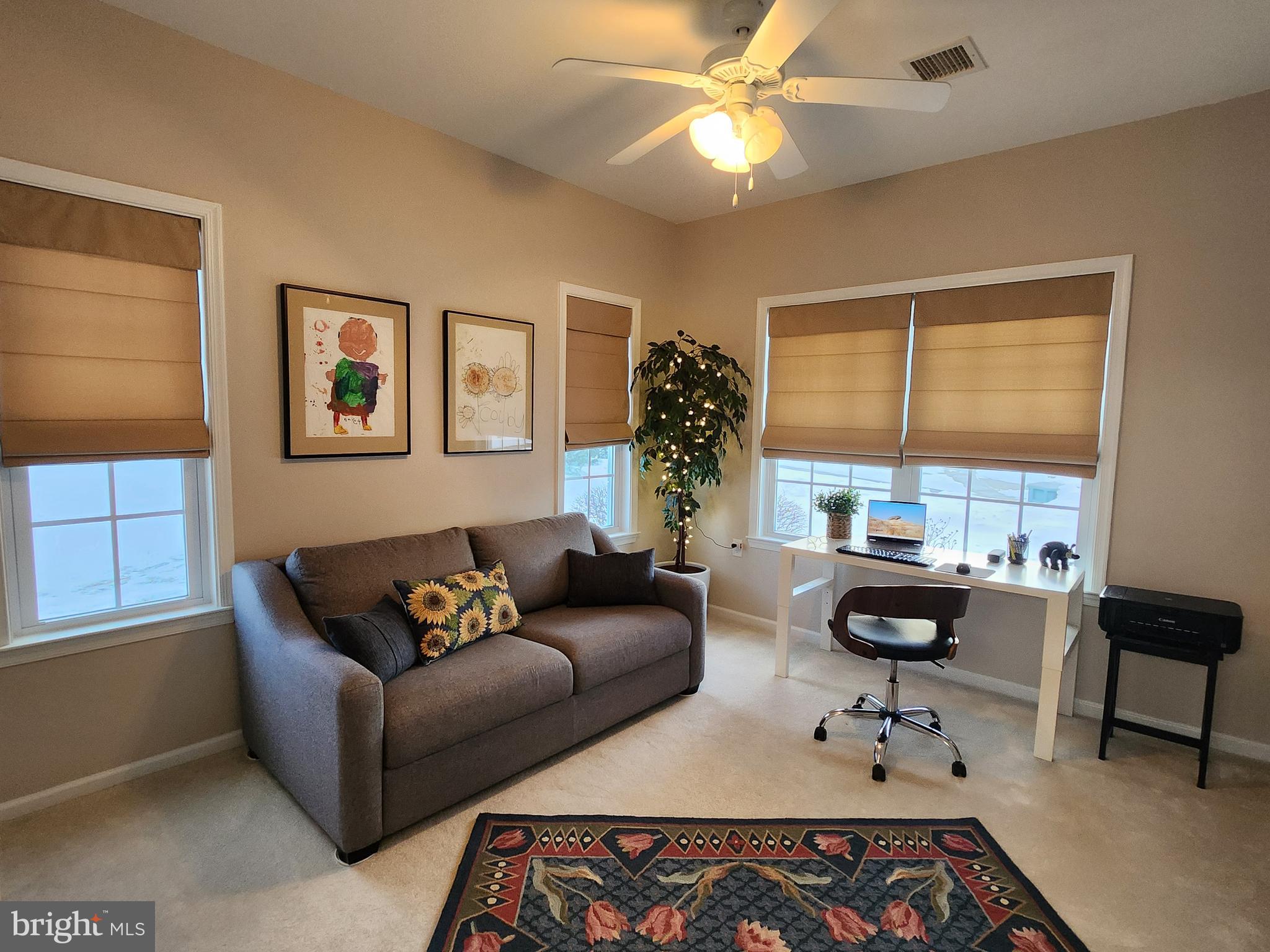 LIBERTY HILL - Residential