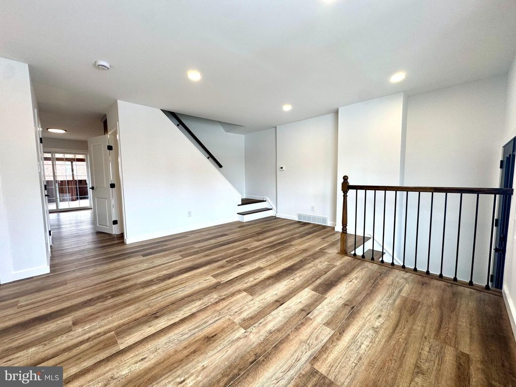 Photo of 3318 Gurley Road, PHILADELPHIA, PA 19154 (MLS # PAPH2590430)