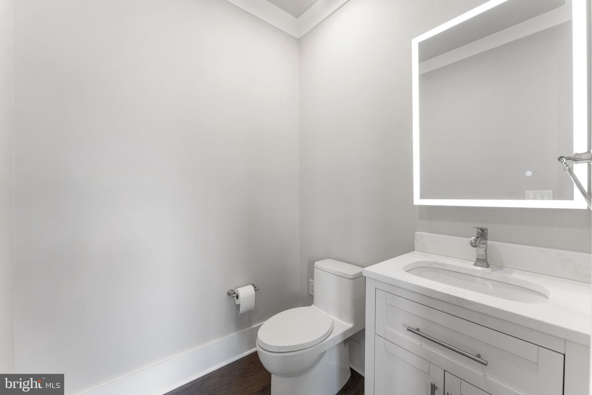 ARLINGTON VIEW - Residential