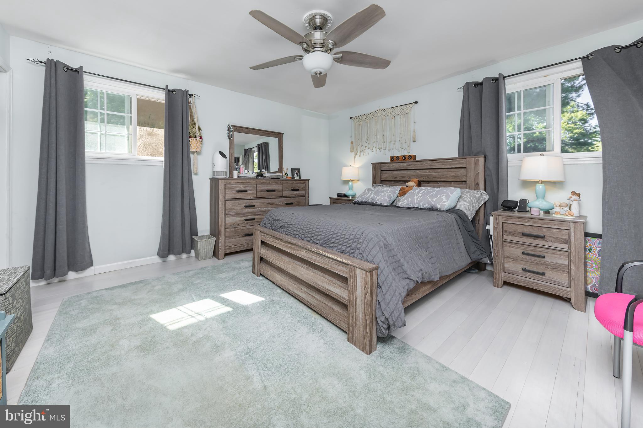 PEACH GLEN - Residential