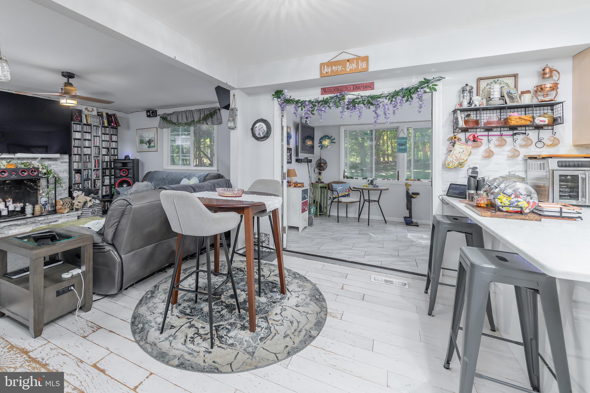 PEACH GLEN - Residential