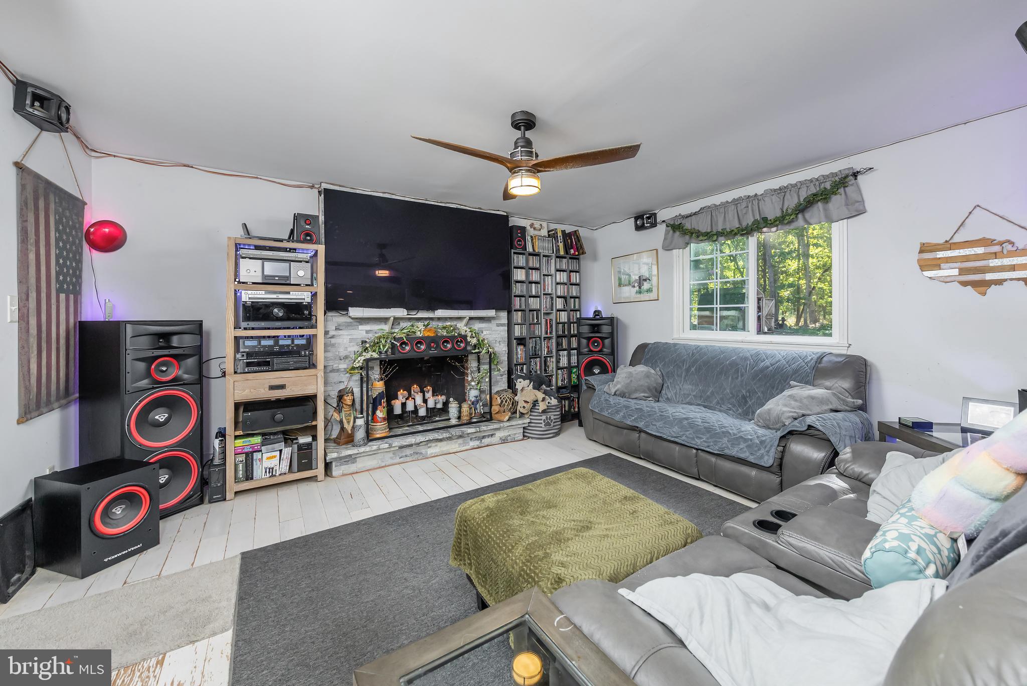 PEACH GLEN - Residential