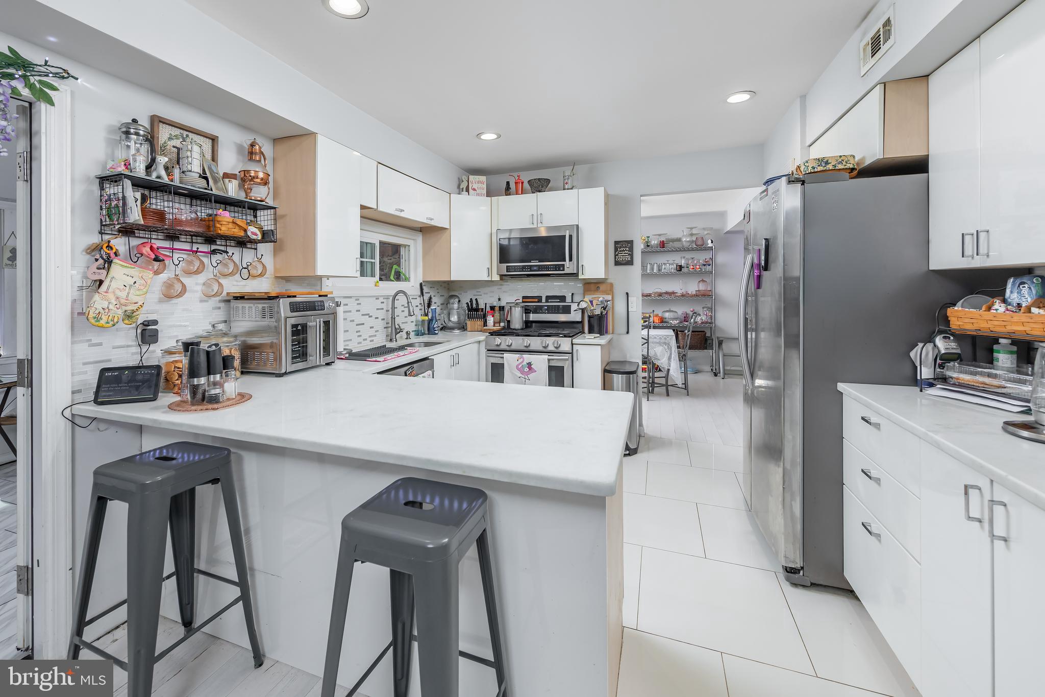 PEACH GLEN - Residential