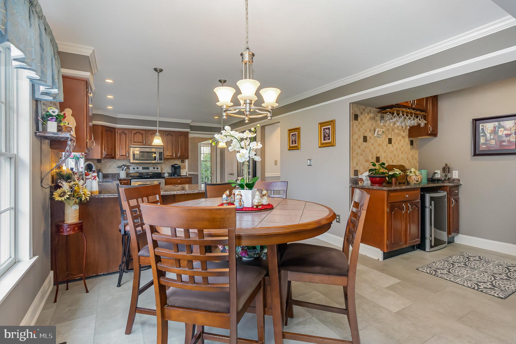 HAMPTON RIDGE - Residential