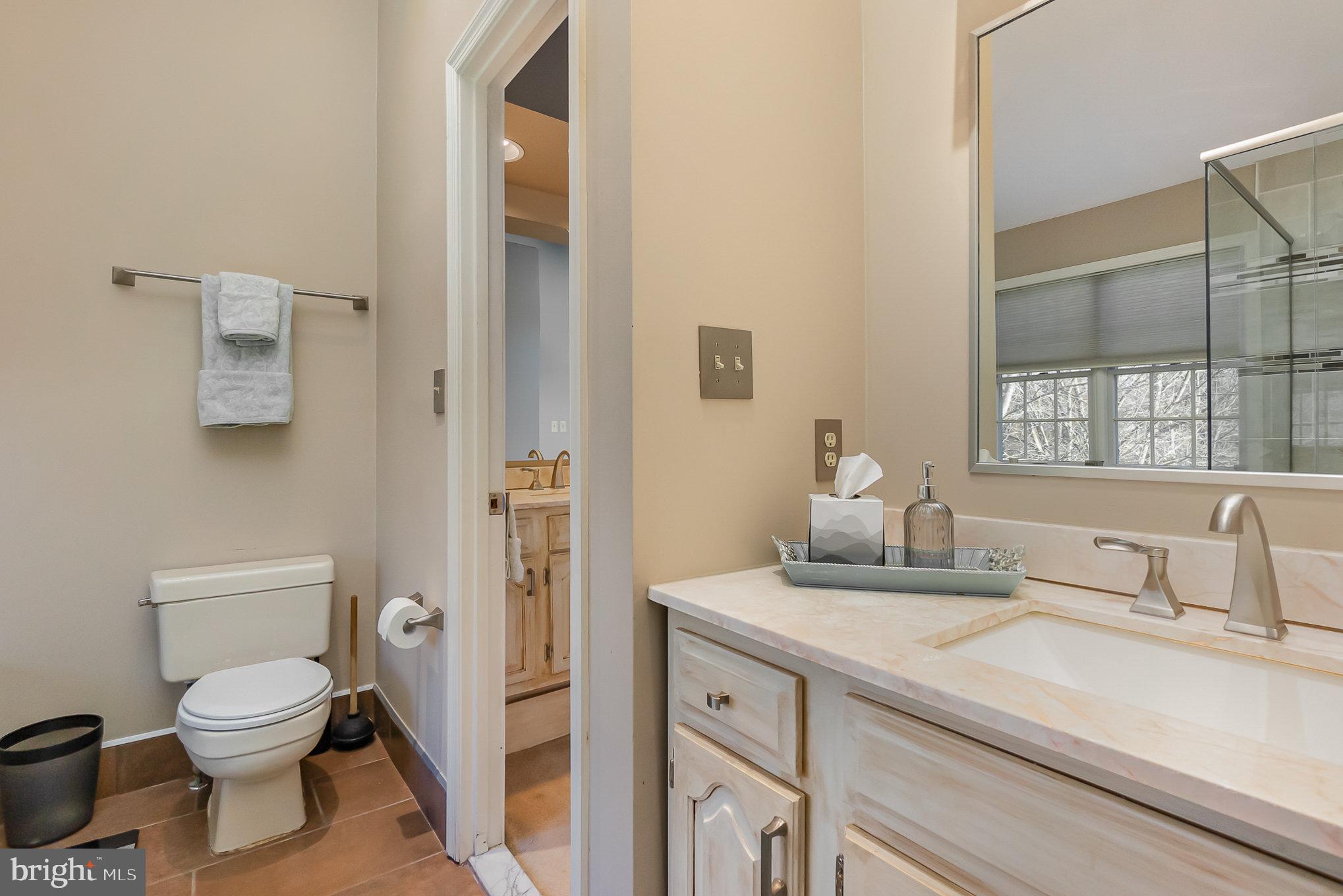 HAMPTON RIDGE - Residential