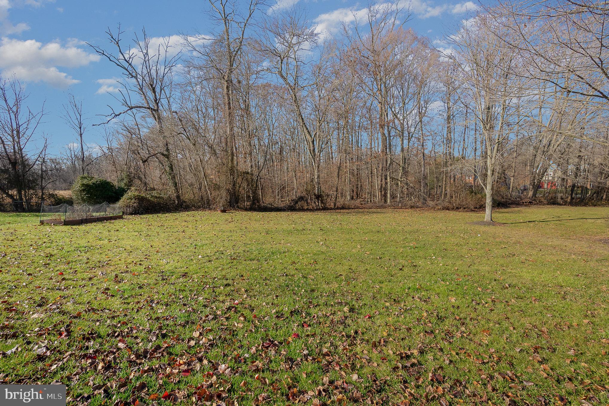 HAMPTON RIDGE - Residential