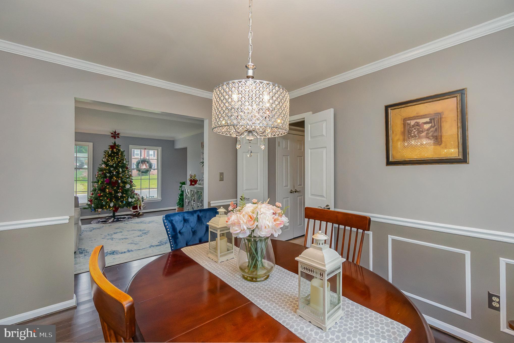 HAMPTON RIDGE - Residential