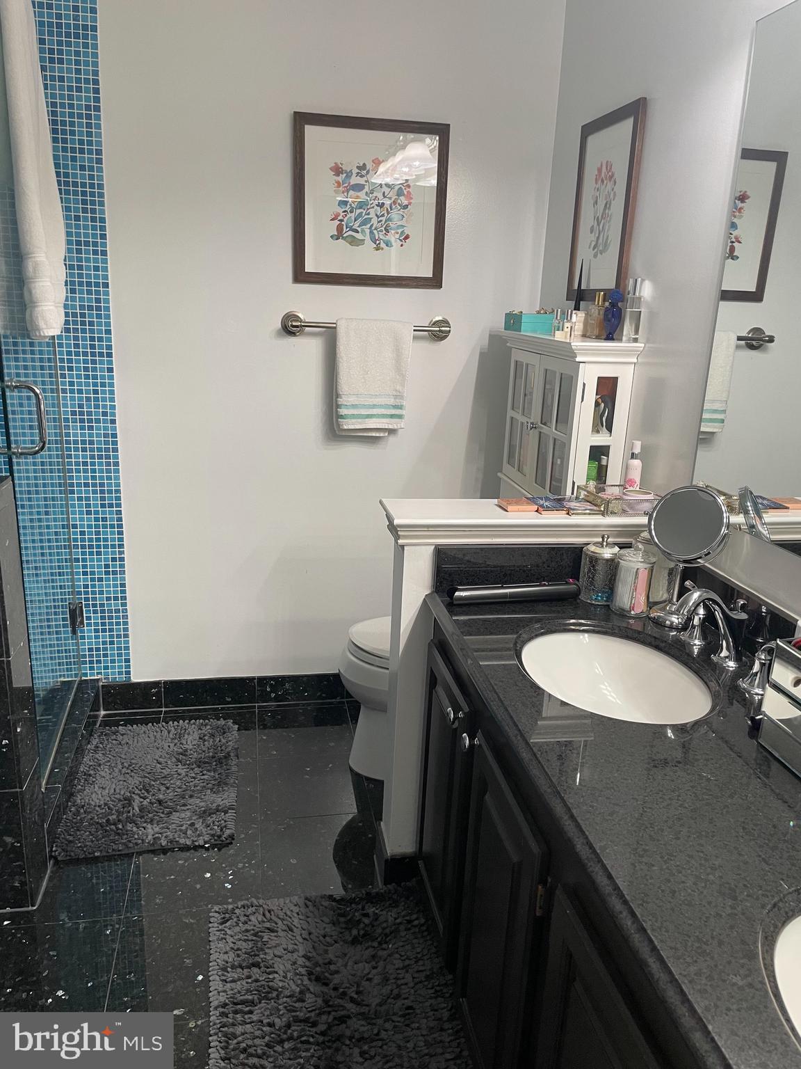 RIDGEWOOD - Residential Lease