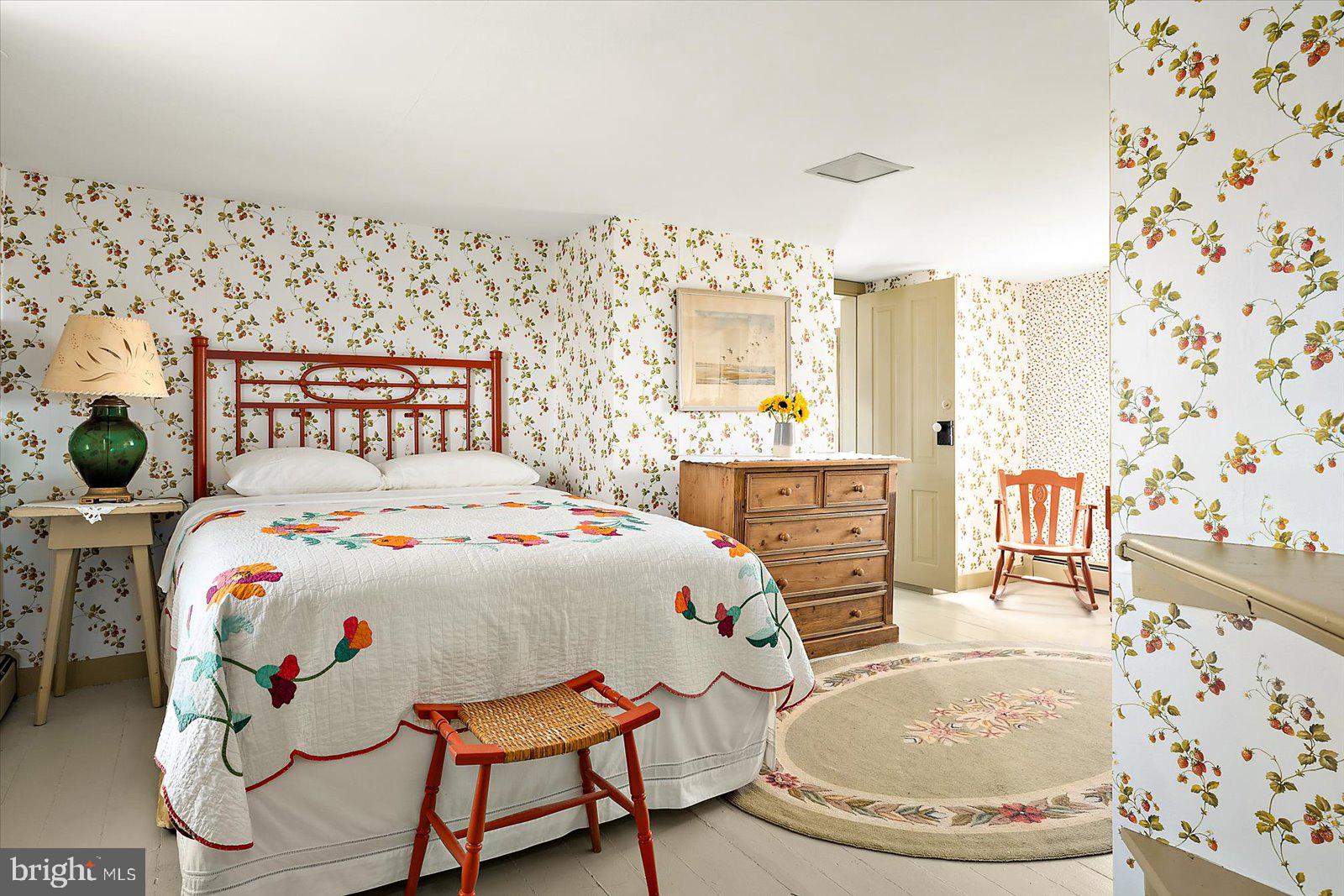 EASTERN NECK - Residential