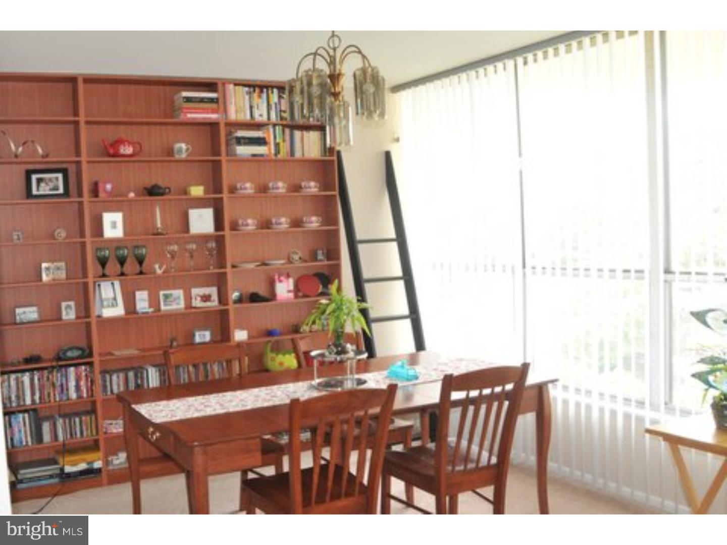 RIVER PARK - Residential