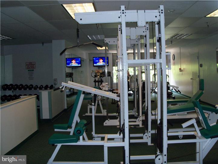 RIVER PARK - Residential