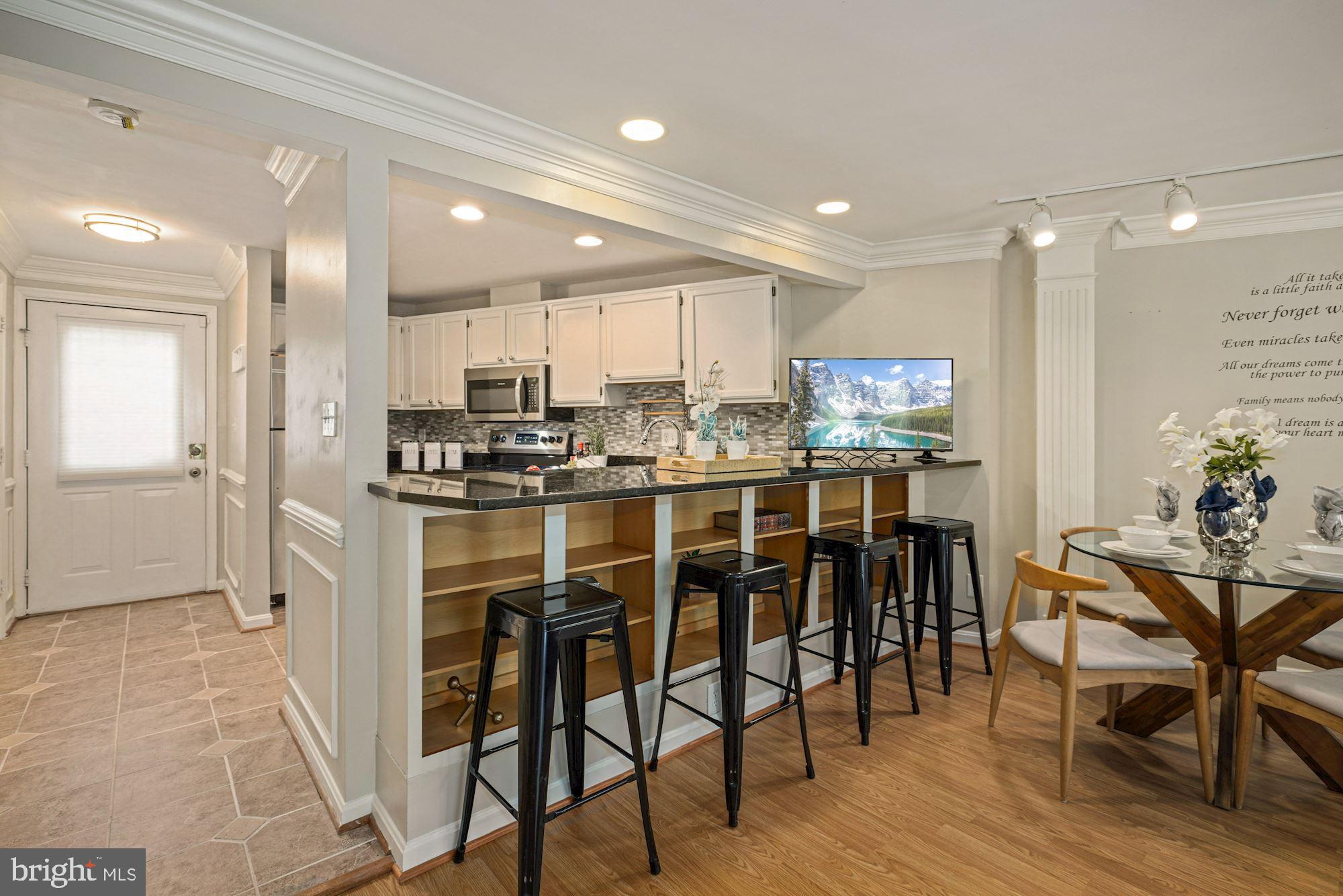 KINGSTOWNE - Residential