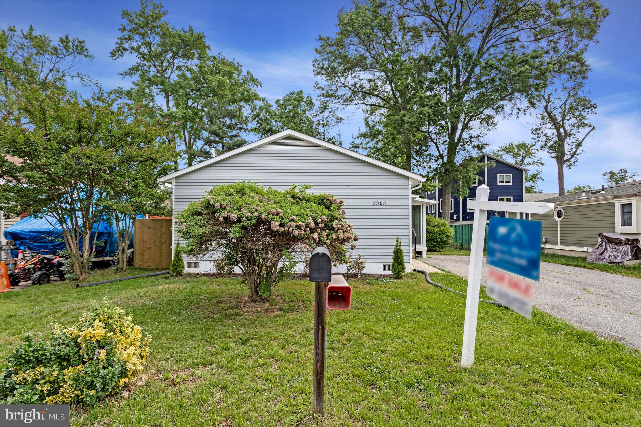 OYSTER HARBOR - Residential