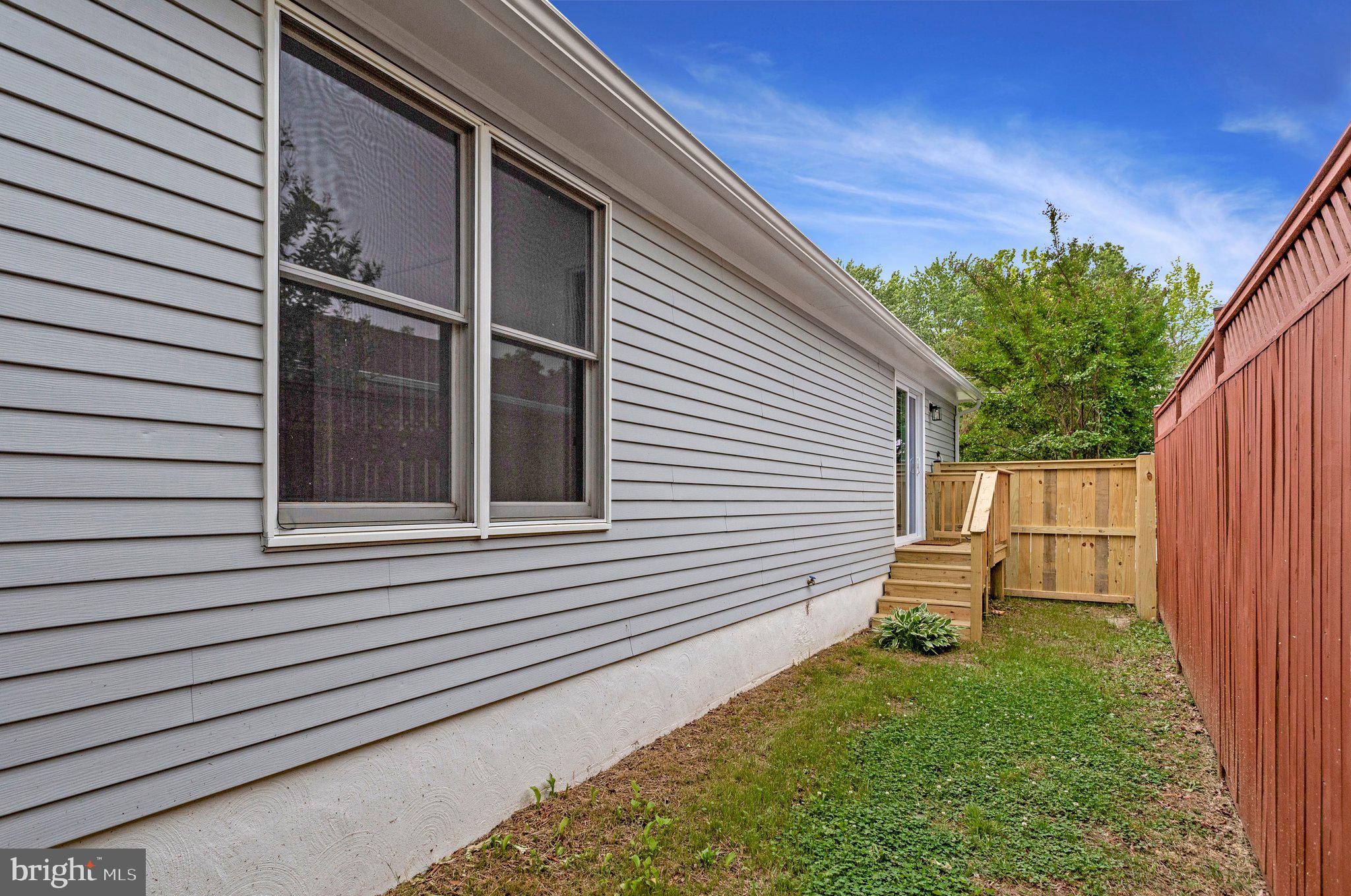 OYSTER HARBOR - Residential