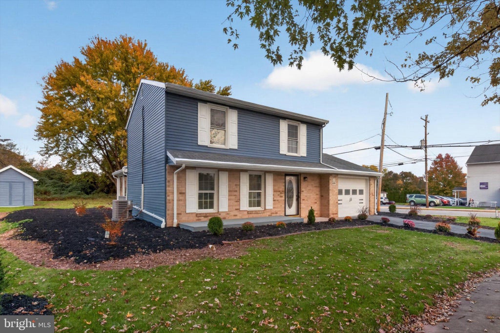 Photo of 68 Allen Lane, DOVER, PA 17315 (MLS # PAYK2113374)