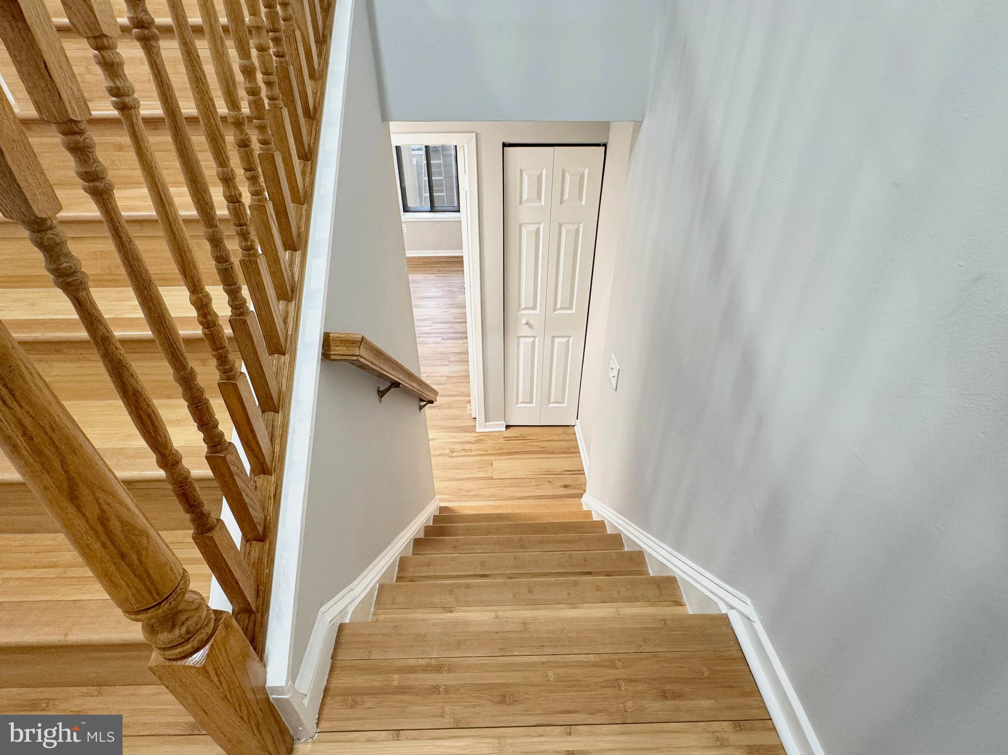 CHRISTOPHER COURT - Residential