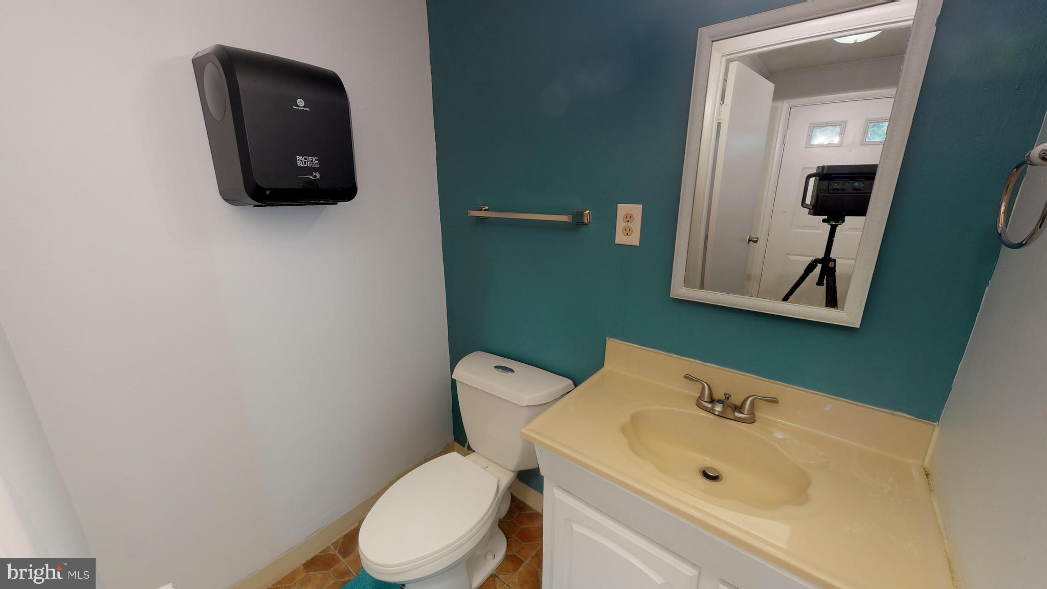 STURBRIDGE VILLAGE - Residential