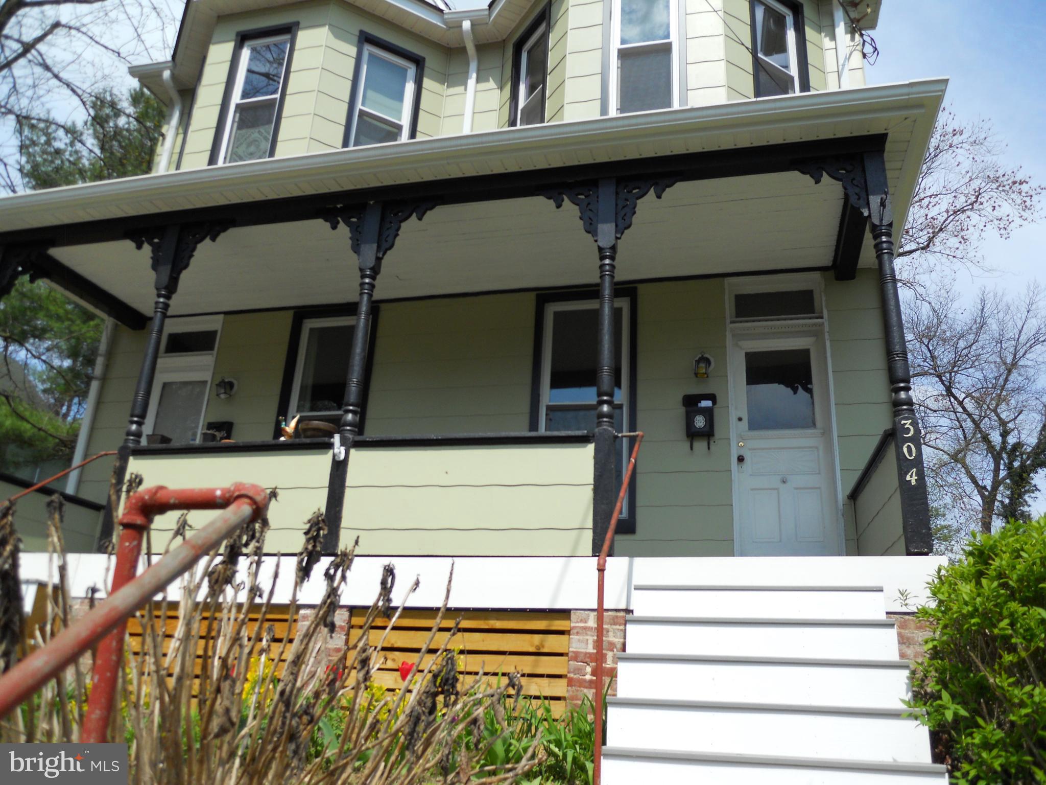 304 W COLD SPRING LANE