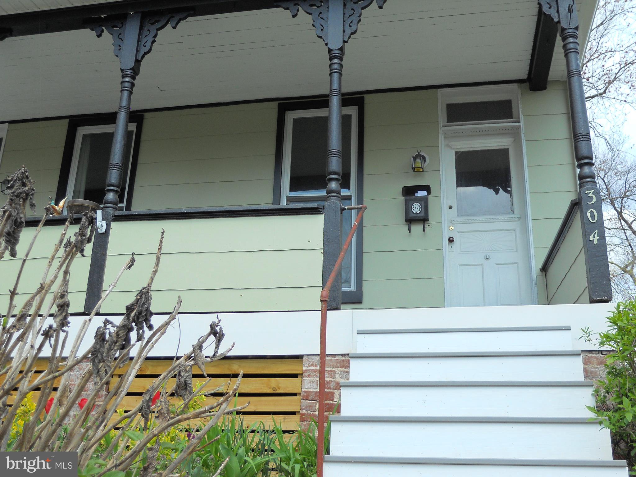 304 W COLD SPRING LANE