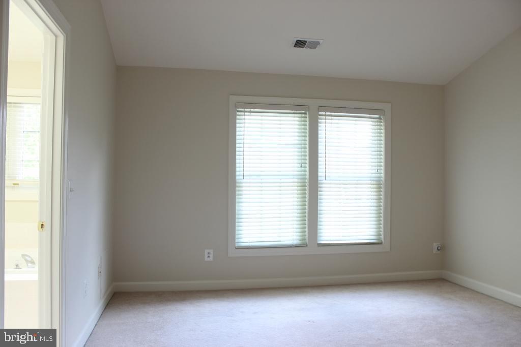 SUMMERS GROVE - Residential Lease