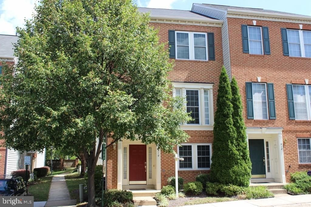 SUMMERS GROVE - Residential Lease