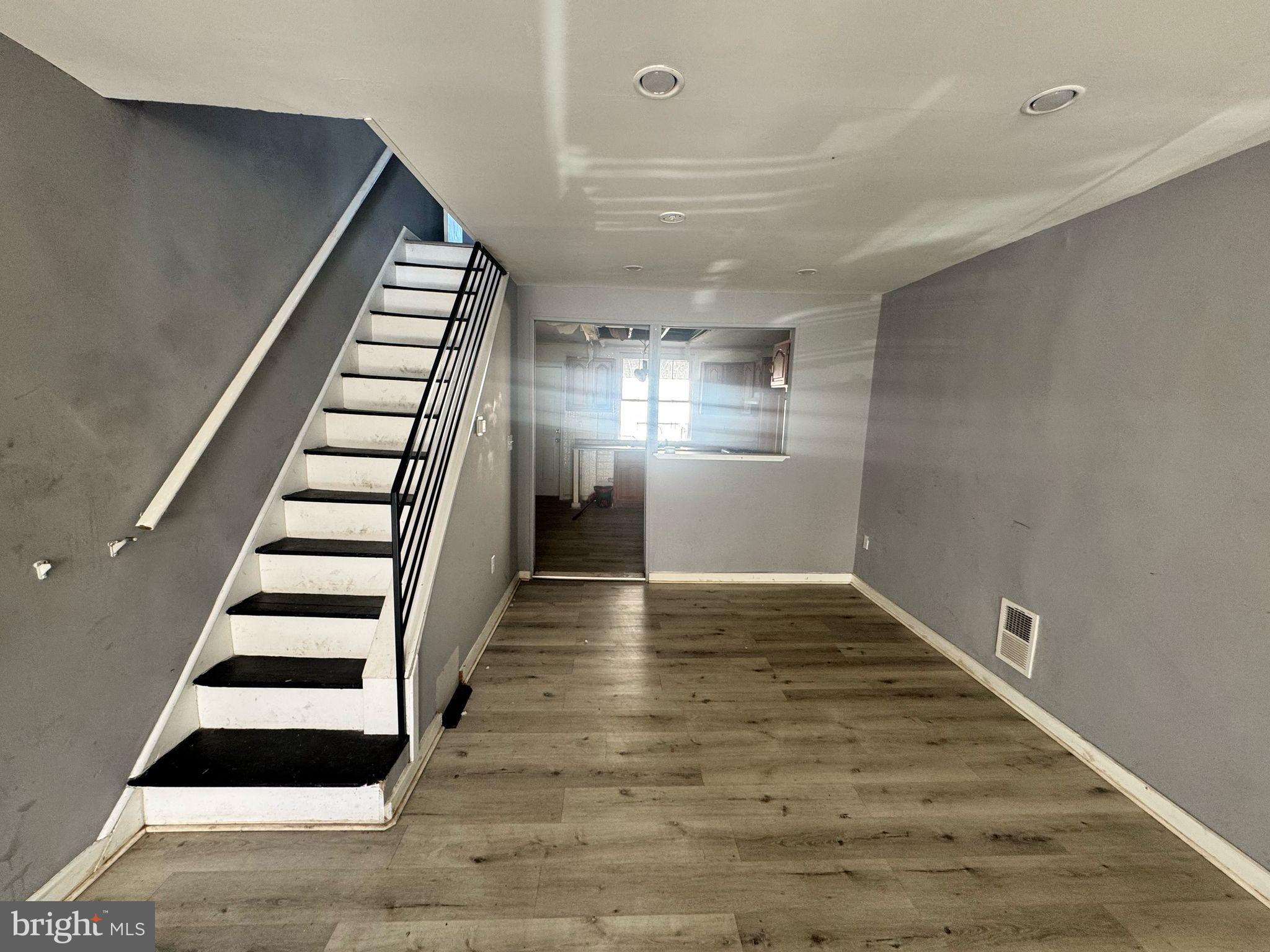 CARROLLTON RIDGE - Residential