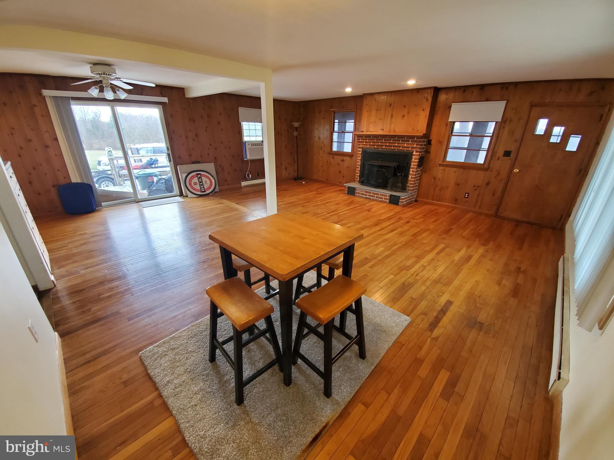 CHESTERTOWN - Residential Lease