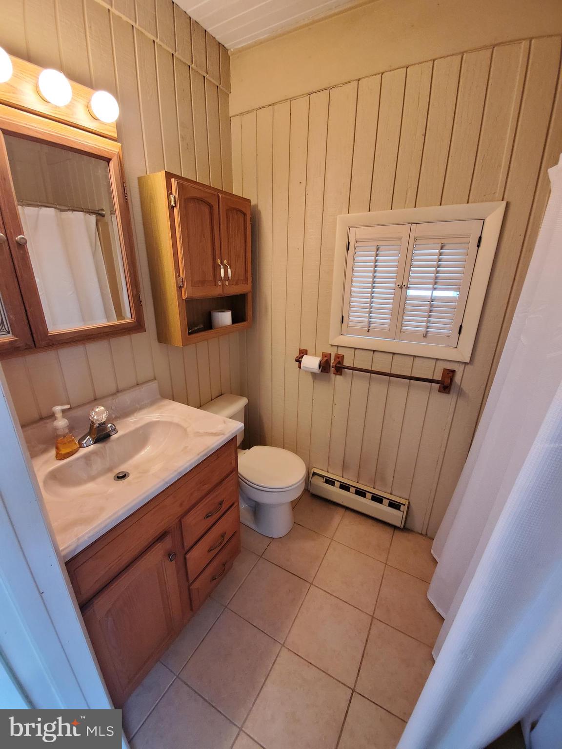 CHESTERTOWN - Residential Lease