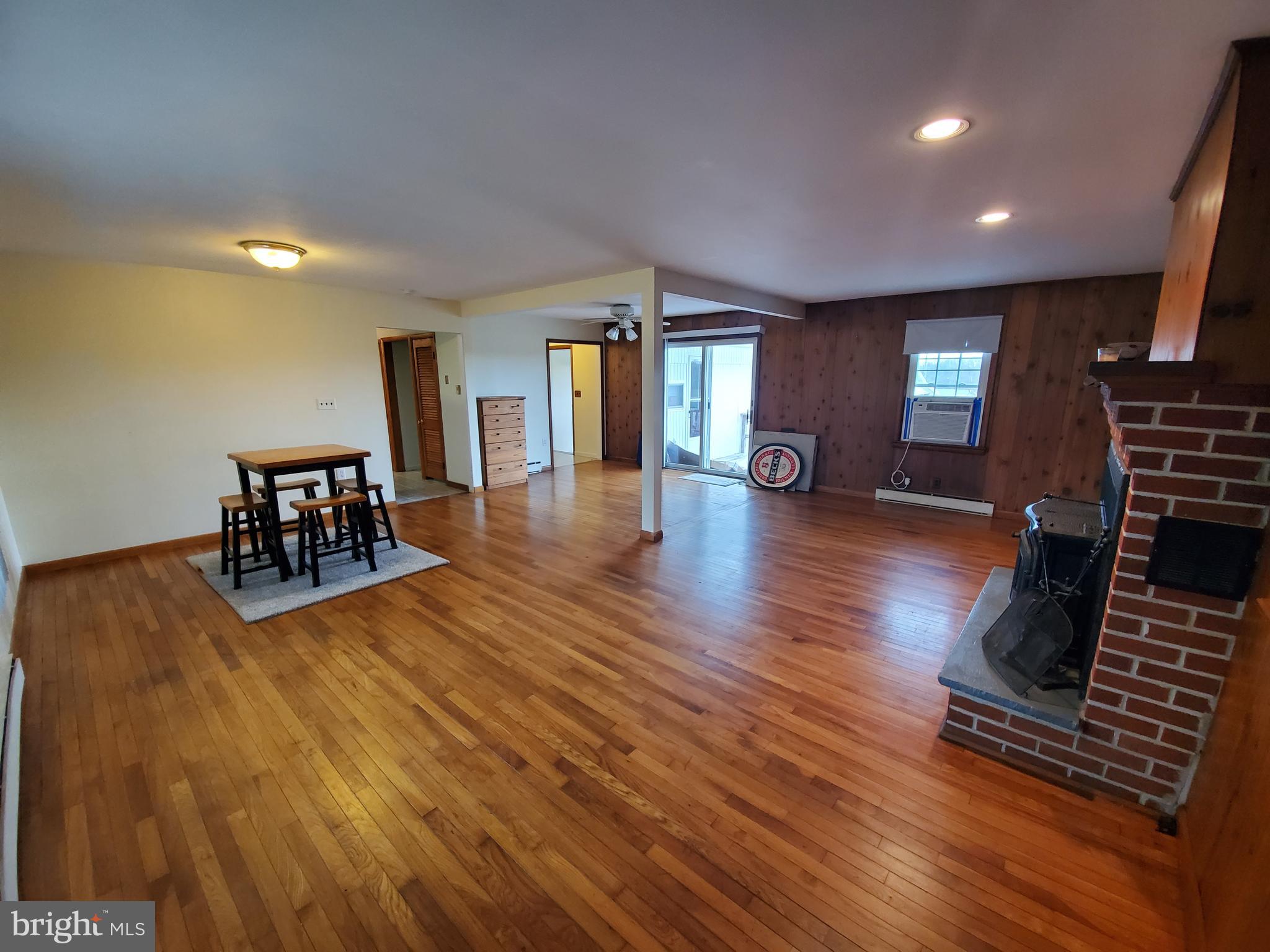 CHESTERTOWN - Residential Lease