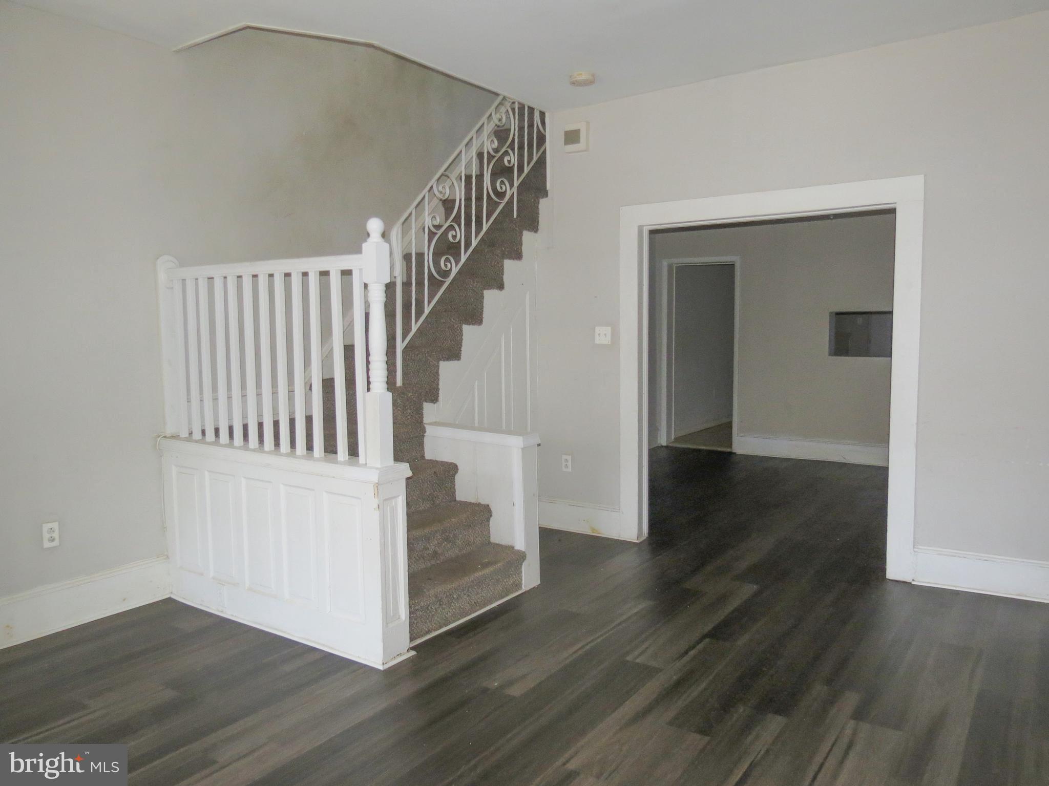 PORT RICHMOND - Residential