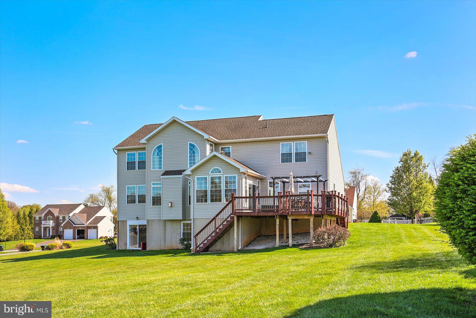 MELBOURNE MANOR - Residential