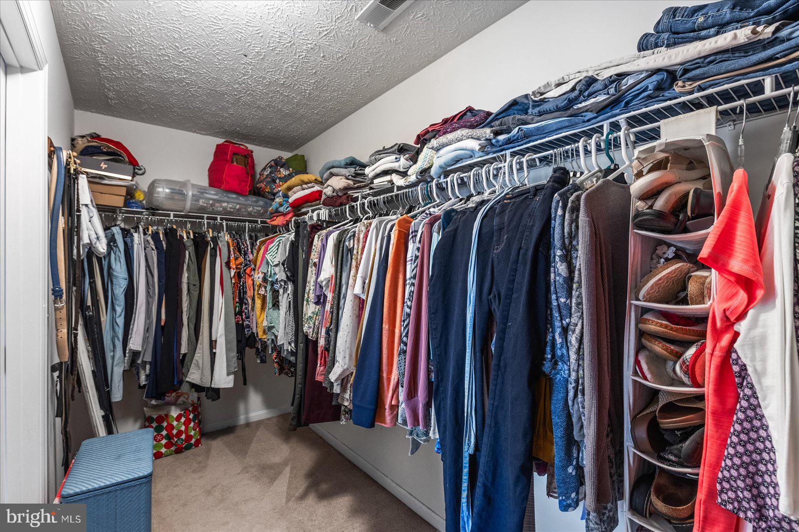 MELBOURNE MANOR - Residential