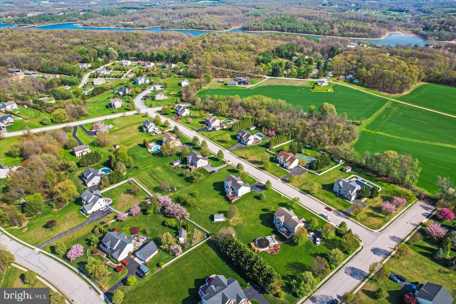 MELBOURNE MANOR - Residential