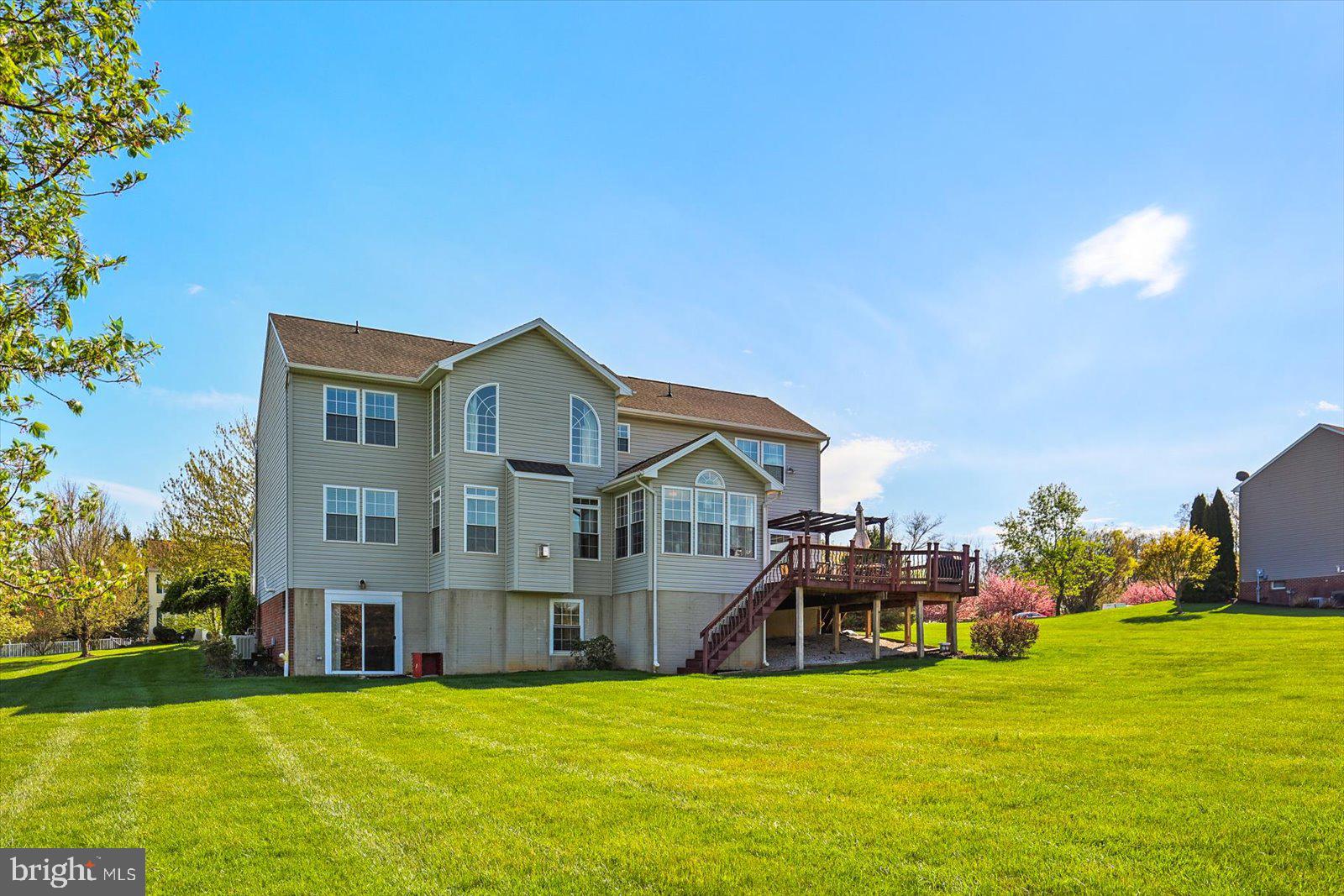 MELBOURNE MANOR - Residential