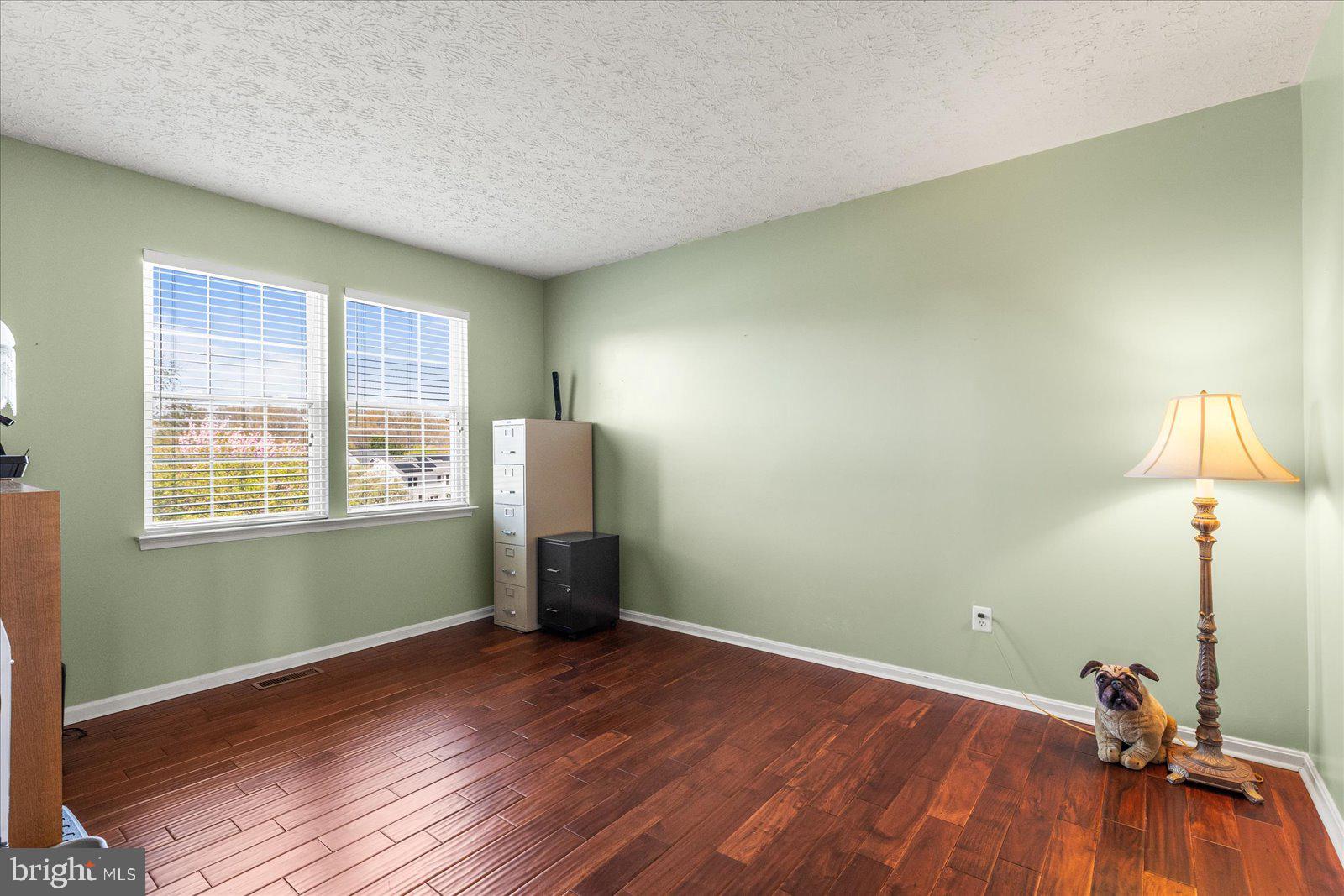 MELBOURNE MANOR - Residential