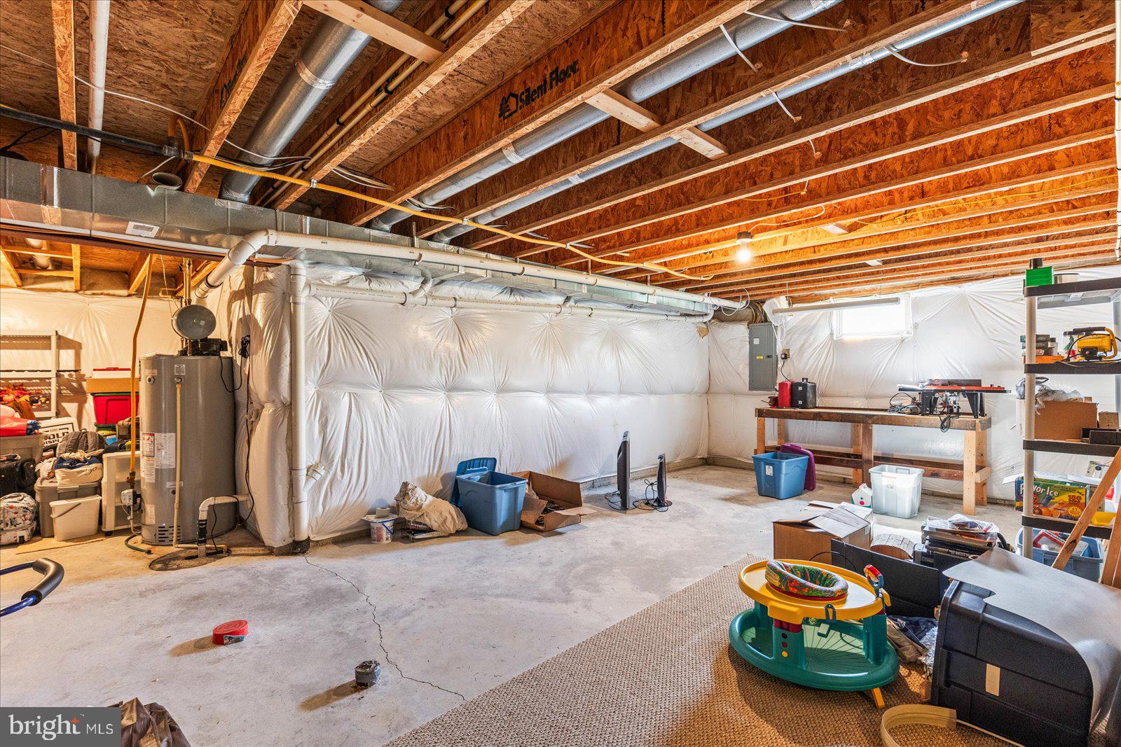 MELBOURNE MANOR - Residential