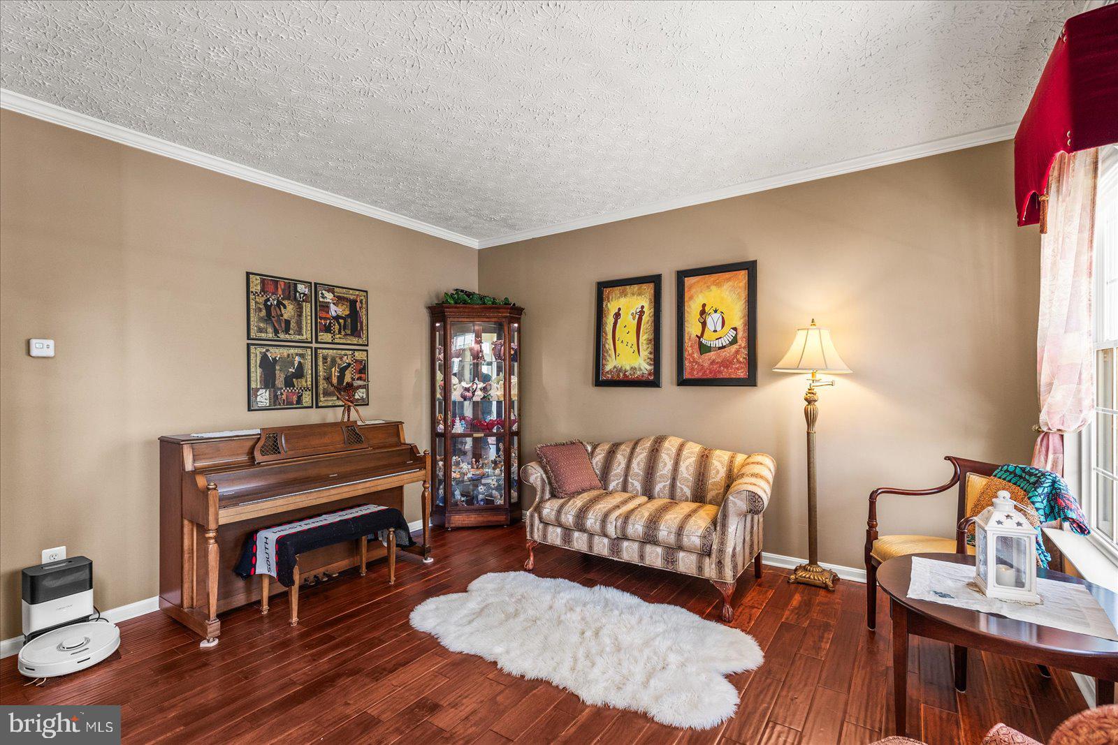 MELBOURNE MANOR - Residential