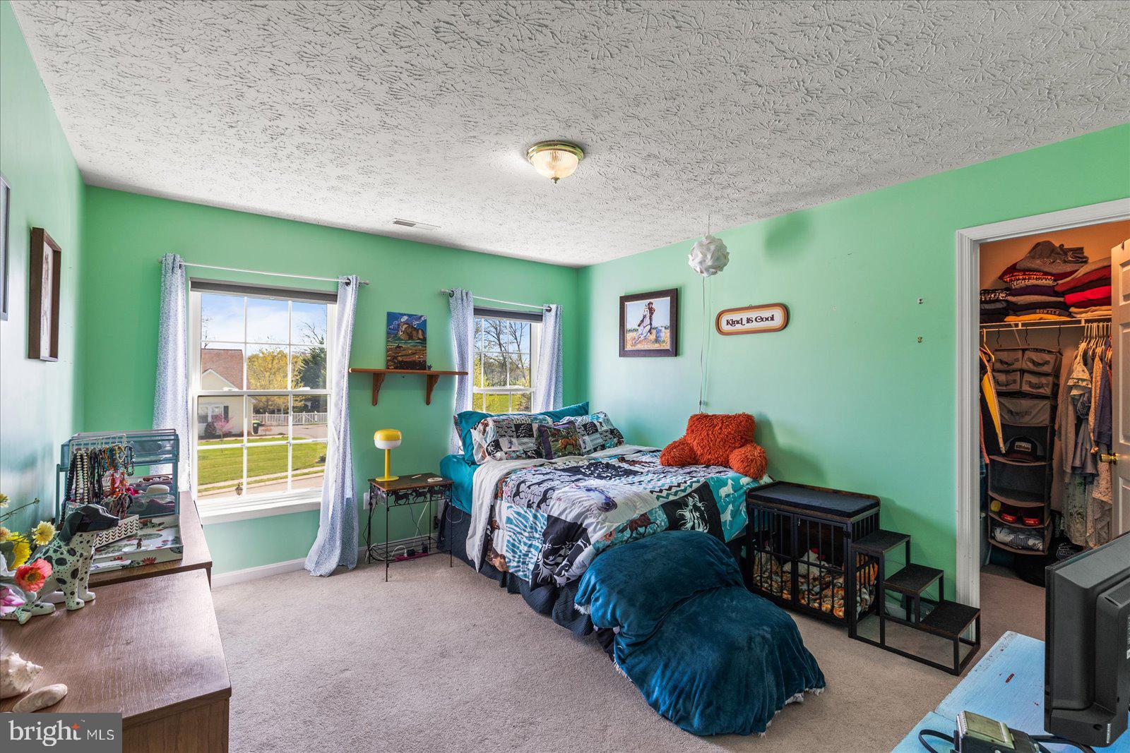 MELBOURNE MANOR - Residential