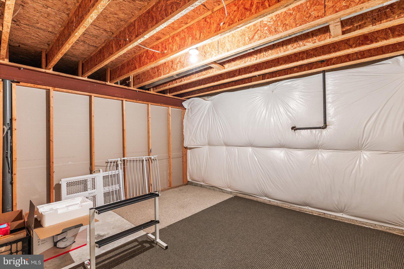 MELBOURNE MANOR - Residential