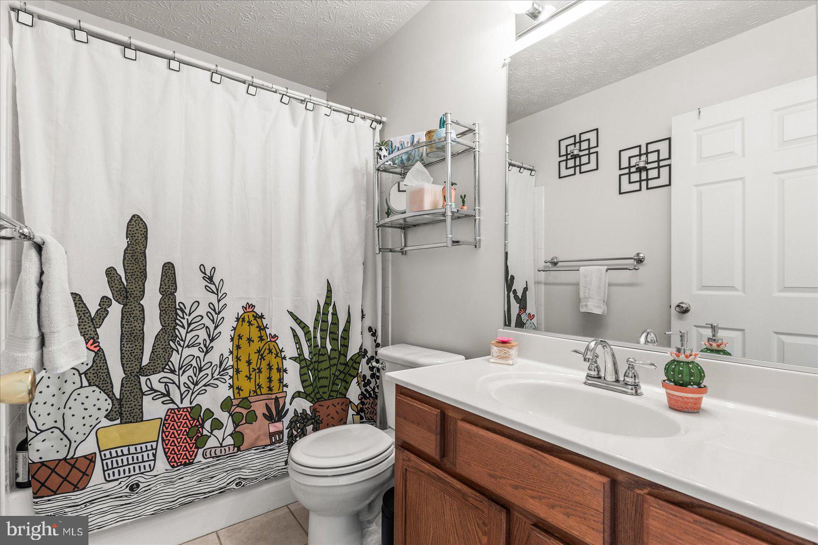 MELBOURNE MANOR - Residential